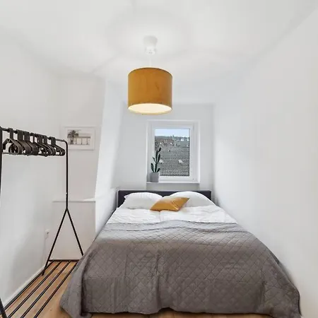 Apartamento Traumhaftes Zooviertel - Naehe Dus & Dortmund & Koeln & Essen *